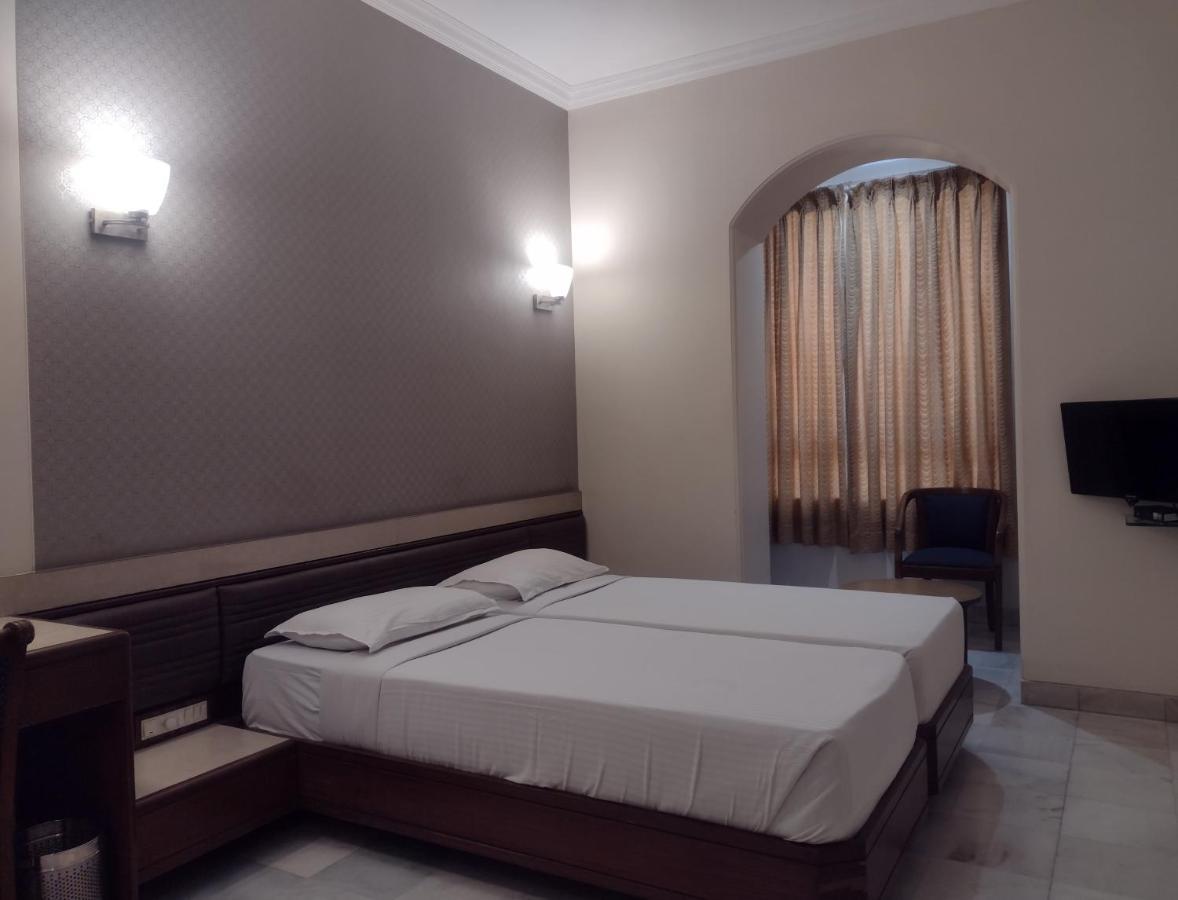 Hotel Ashray International, Sion - Near Bkc Bombay Extérieur photo